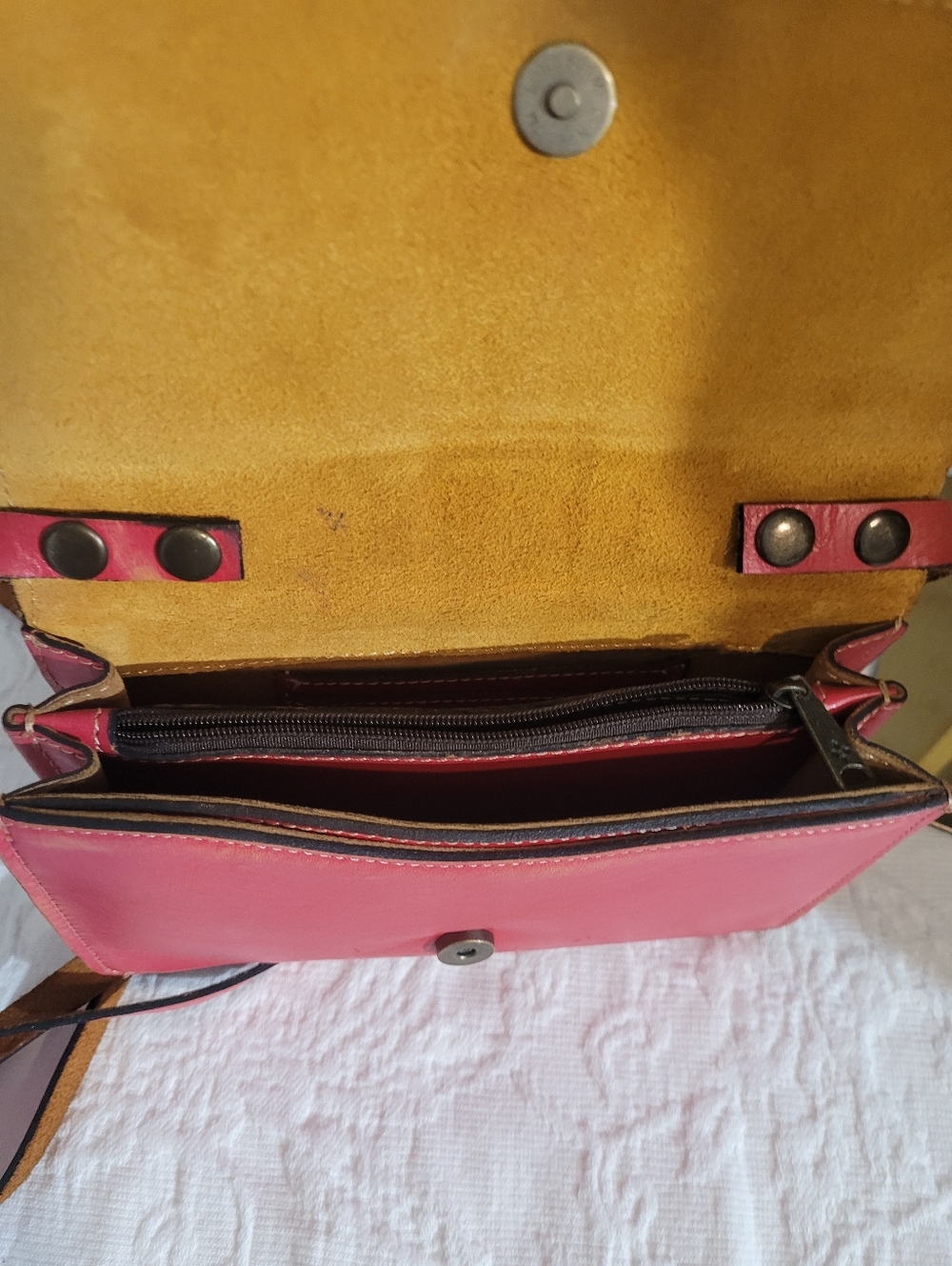 Patricia Nash Red Tan Distressed Leather Small Adjustable Crossbody Bag - Picture 10 of 15